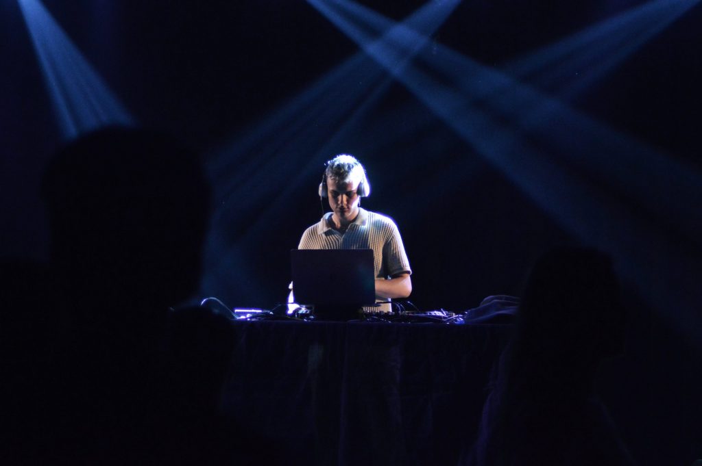DJ Oliver Gawin | MicroFest